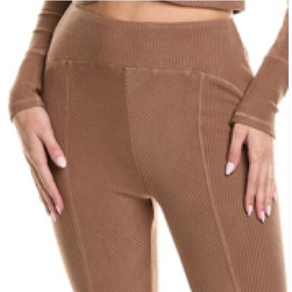 AREA STARS NWT MSRP: $150 flare leg ribbed pull-on pants taupe brown size small - Picture 4 of 6
